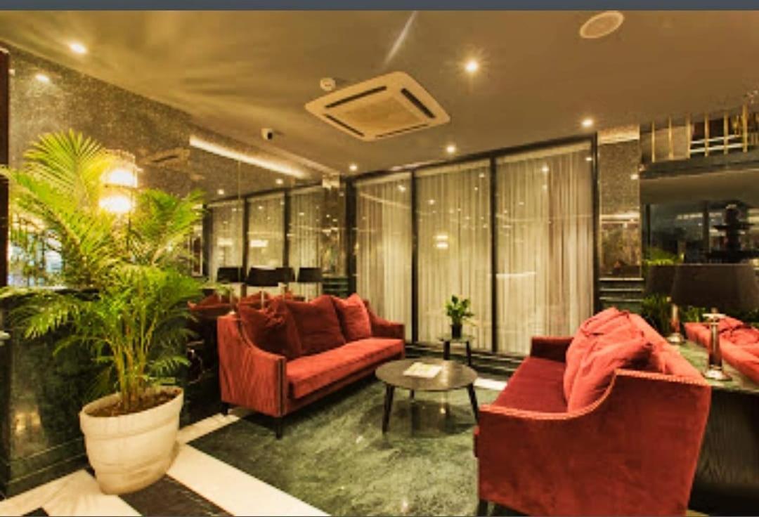 Foxoso Hotel Delhi Airport Yeni Delhi Dış mekan fotoğraf